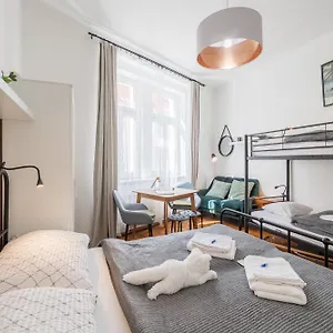 Bright Downtown Apartamento